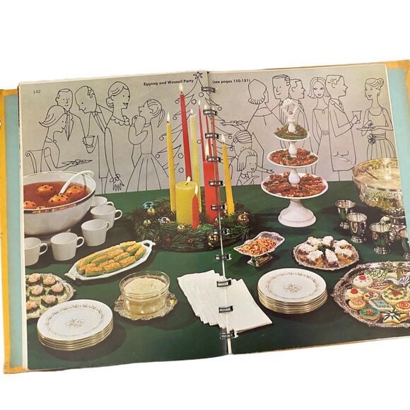 Betty Crocker's Party Book - A book with recipes and ideas for parties 1960 - Picture 5 of 6